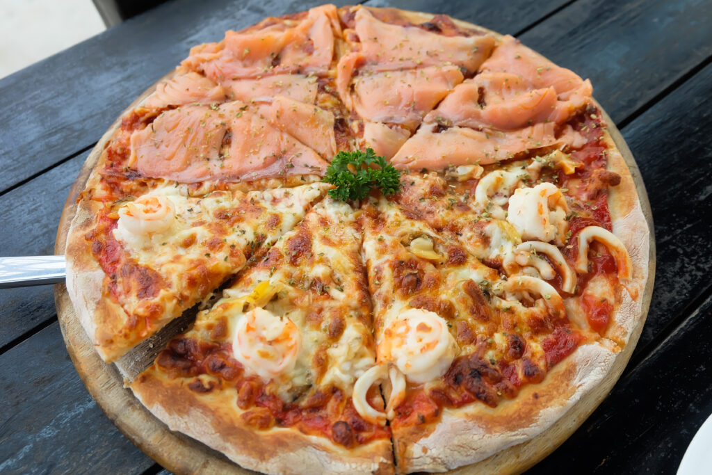 Pizza saludable con salmón