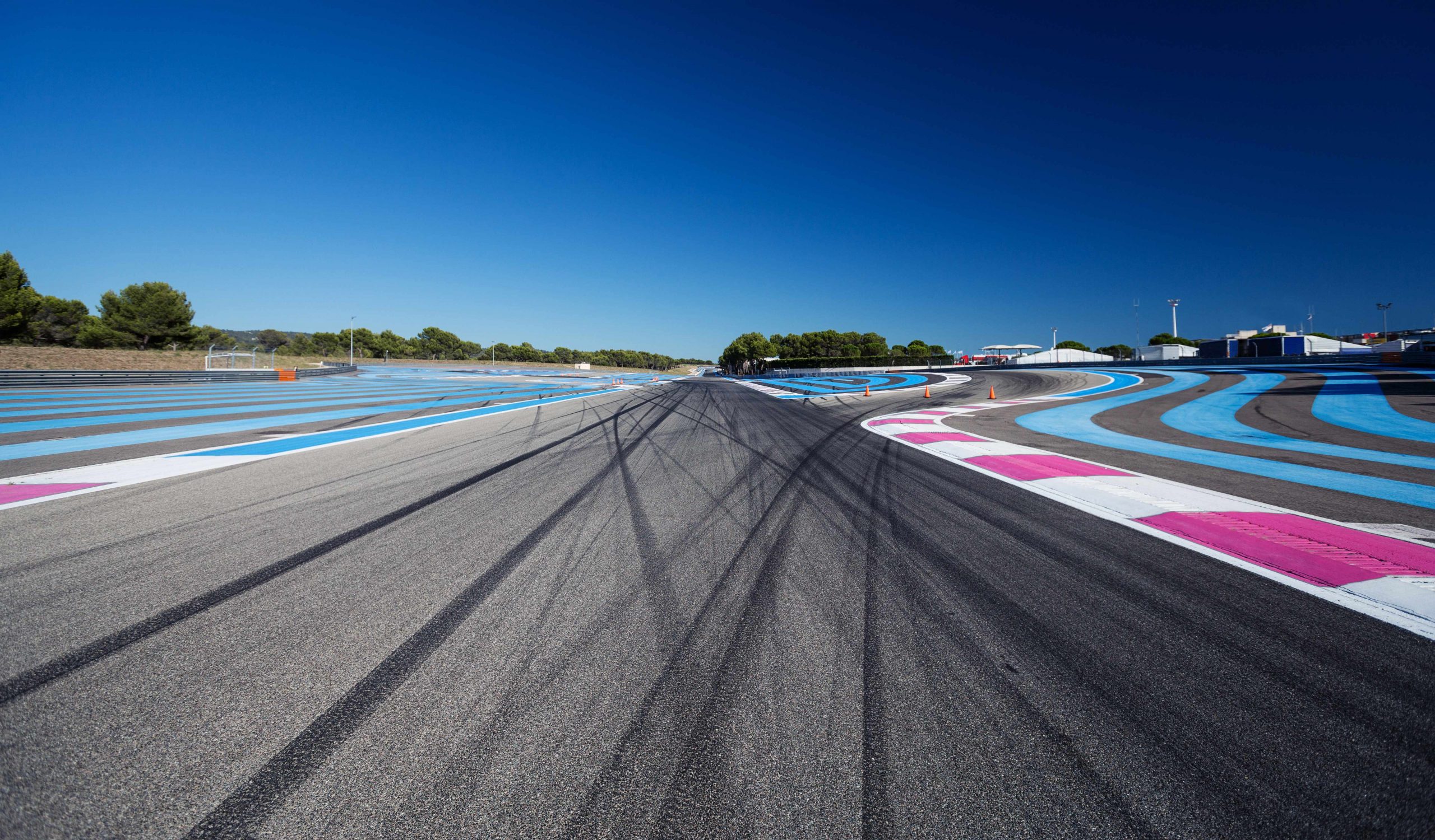 Pilotage - Les plus beaux circuits automobiles de France