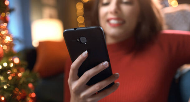 30 modi per augurare Buon Natale e Felice Anno Nuovo (anche a chi odia le feste)🎊